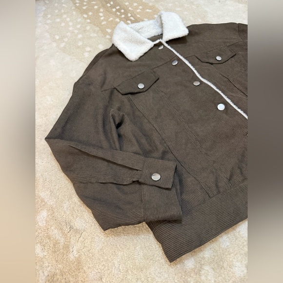 SHEIN brown white fuzzy shacket women’s size large - Picture 5 of 8